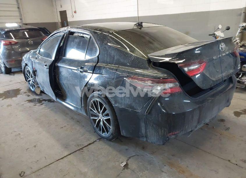 Photo 3 of 2023 Toyota Camry SE AWD (VIN 4T1T11BK6PU077808)