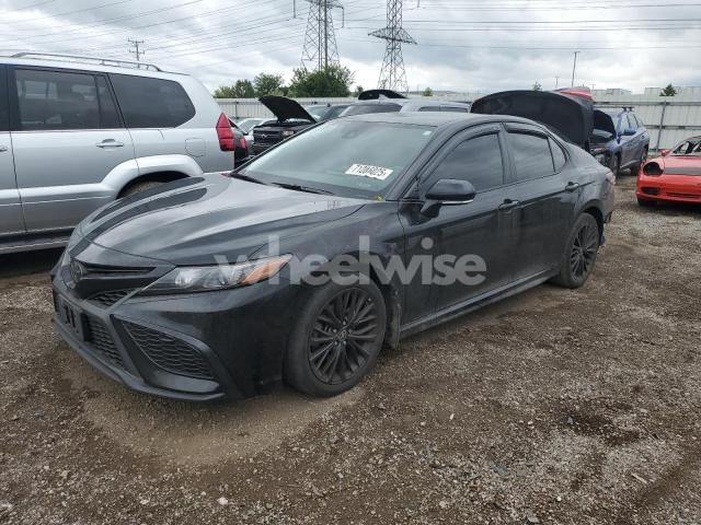 Photo 2 of 2022 TOYOTA CAMRY SE (VIN 4T1T11BK7NU070959)