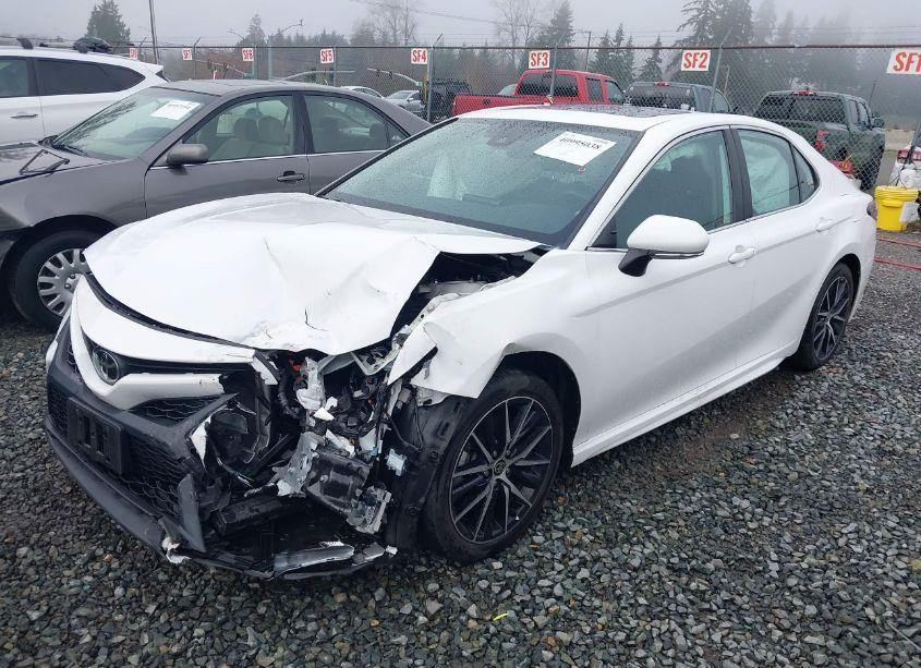 Photo 2 of 2021 Toyota Camry SE AWD (VIN 4T1T11BK9MU023222)