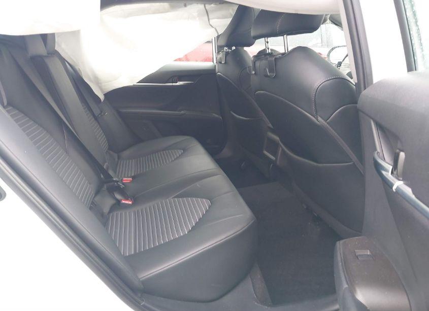 Photo 8 of 2021 Toyota Camry SE AWD (VIN 4T1T11BK9MU023222)