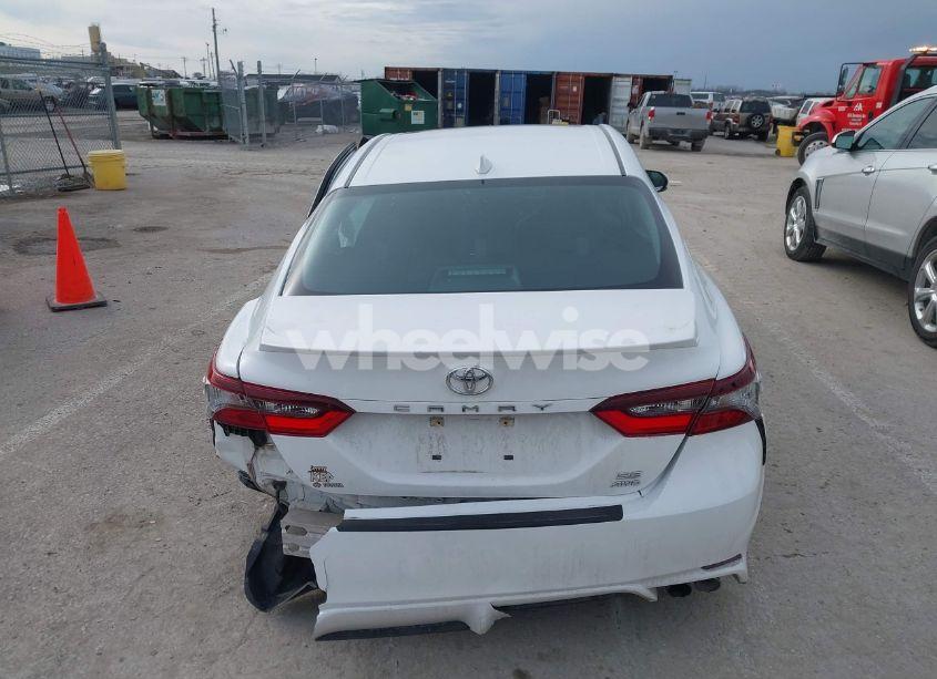 Photo 17 of 2021 Toyota Camry SE AWD (VIN 4T1T11BKXMU039932)