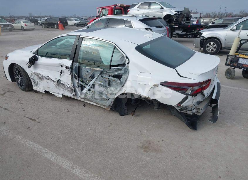 Photo 3 of 2021 Toyota Camry SE AWD (VIN 4T1T11BKXMU039932)