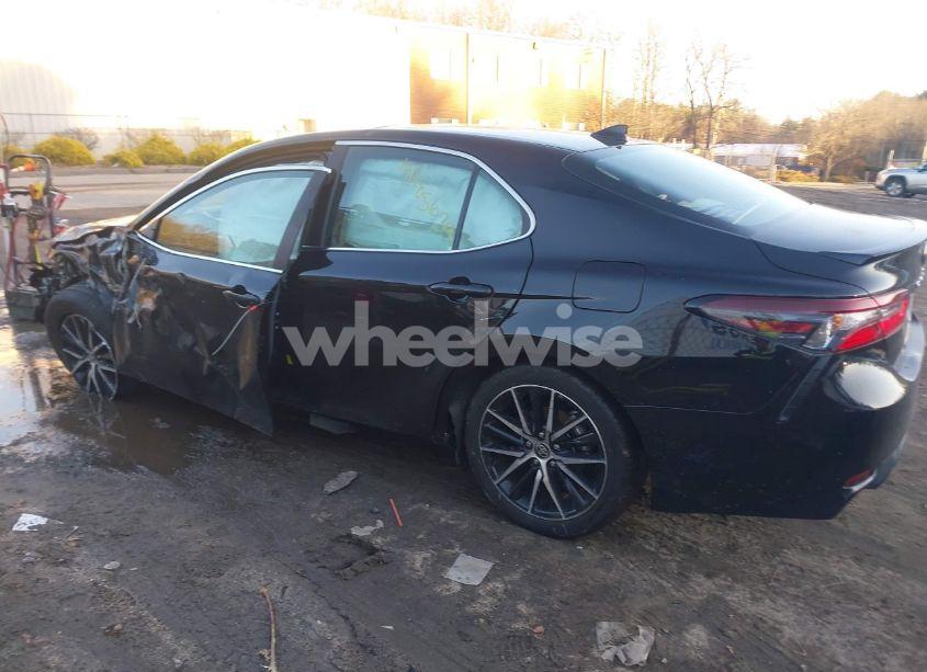 Photo 14 of 2024 Toyota Camry SE (VIN 4T1T11BKXRU122008)