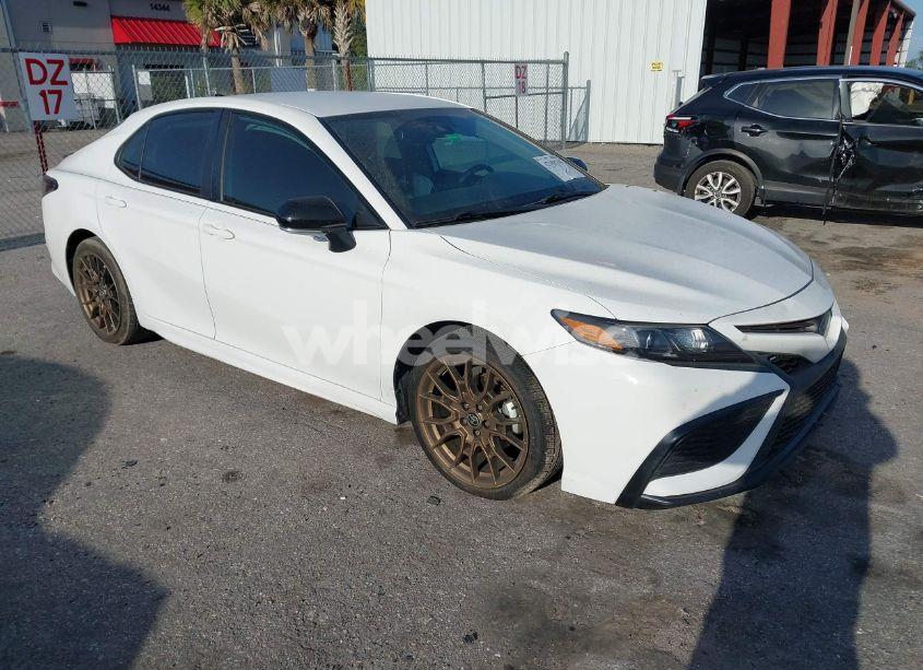 2023 Toyota Camry SE NIGHTSHADE EDITION HYBRID (VIN 4T1T31AK2PU050892) main photo