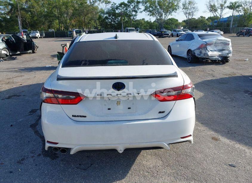 Photo 16 of 2023 Toyota Camry SE NIGHTSHADE EDITION HYBRID (VIN 4T1T31AK2PU050892)