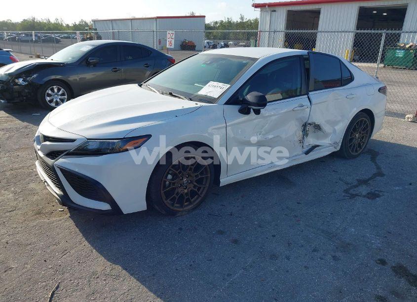 Photo 2 of 2023 Toyota Camry SE NIGHTSHADE EDITION HYBRID (VIN 4T1T31AK2PU050892)