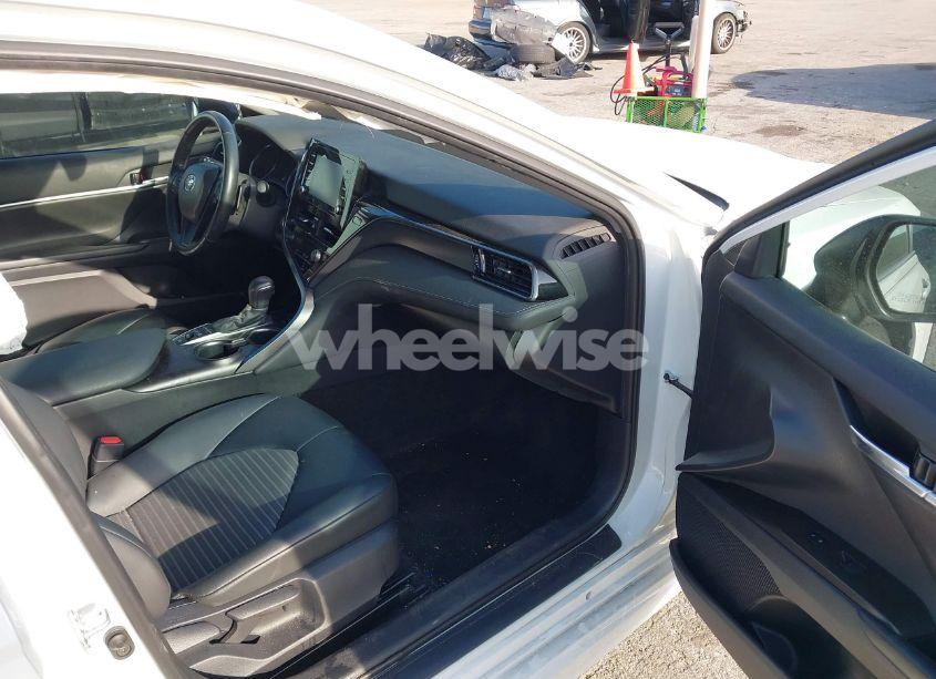 Photo 5 of 2023 Toyota Camry SE NIGHTSHADE EDITION HYBRID (VIN 4T1T31AK2PU050892)