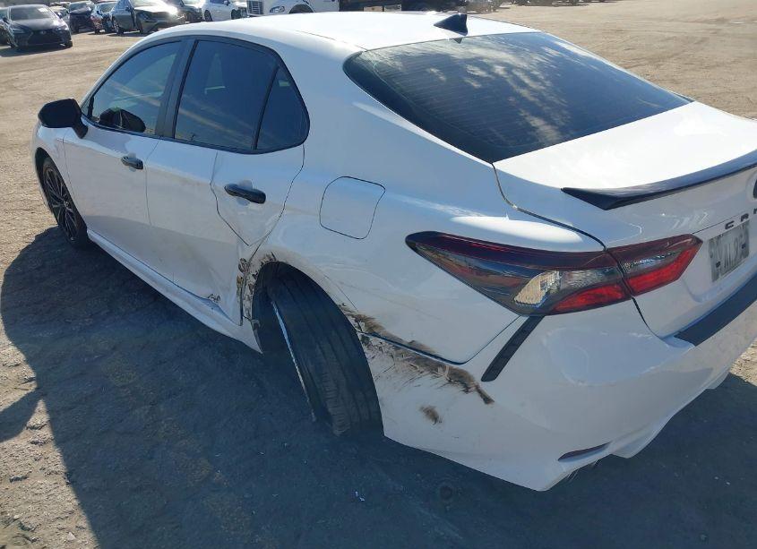 Photo 6 of 2022 Toyota Camry NIGHTSHADE EDITION HYBRID (VIN 4T1T31AK3NU032513)