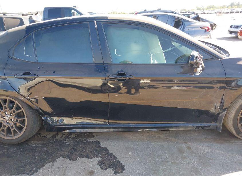 Photo 13 of 2023 Toyota Camry SE NIGHTSHADE EDITION HYBRID (VIN 4T1T31AK6PU048191)