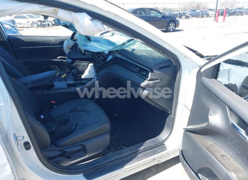 Photo 5 of 2022 Toyota Camry NIGHTSHADE EDITION HYBRID (VIN 4T1T31AK8NU033219)