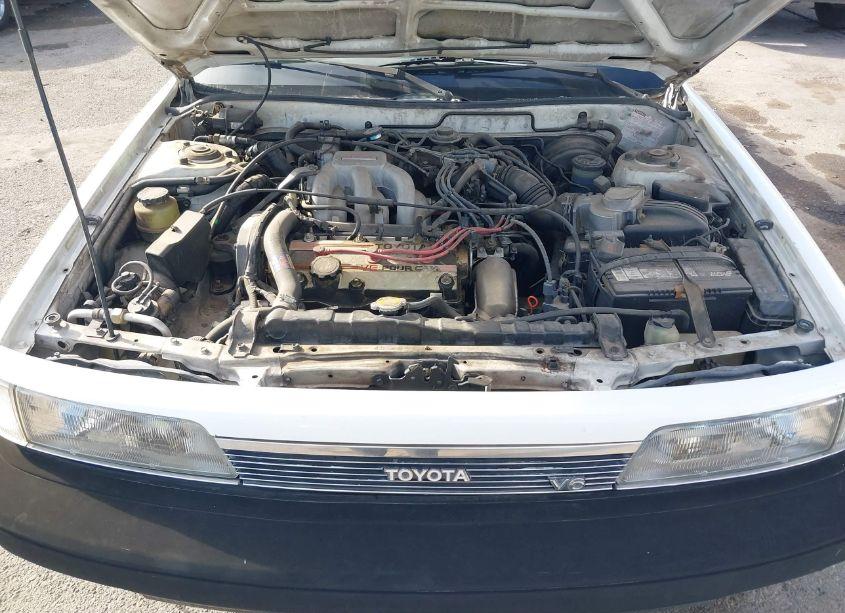 Photo 10 of 1990 Toyota Camry DLX (VIN 4T1VV21EXLU011643)