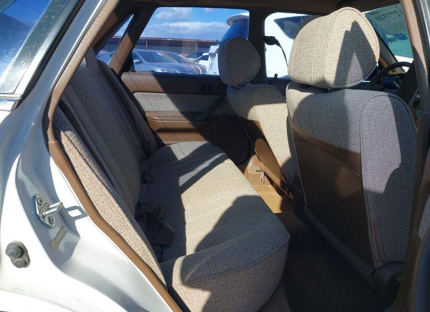 Photo 8 of 1990 Toyota Camry DLX (VIN 4T1VV21EXLU011643)