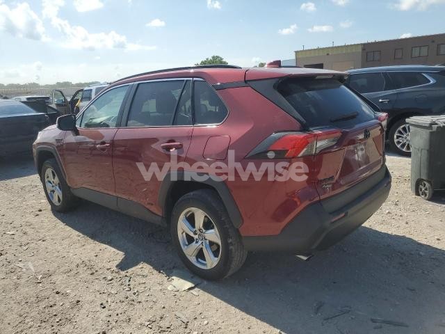 Photo 4 of 2021 TOYOTA RAV4 XLE PREMIUM (VIN 4T3B6RFV0MU019096)
