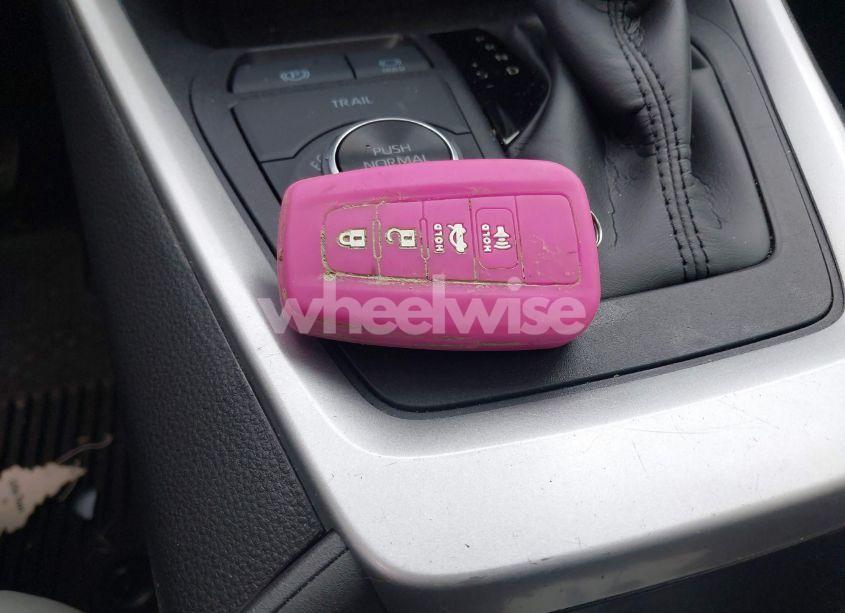 Photo 11 of 2024 Toyota Rav4 HYBRID XLE PREMIUM (VIN 4T3B6RFV1RU159620)