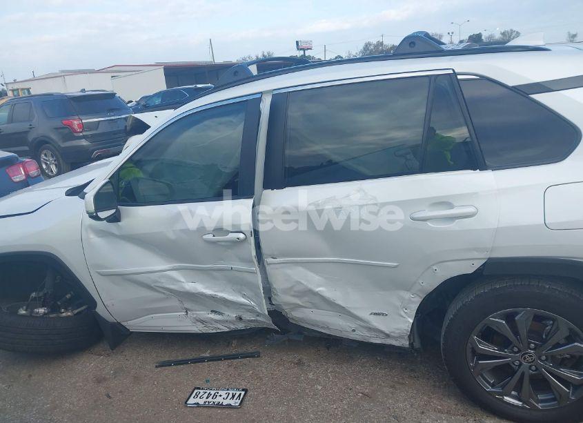 Photo 15 of 2024 Toyota Rav4 HYBRID XLE PREMIUM (VIN 4T3B6RFV1RU163120)