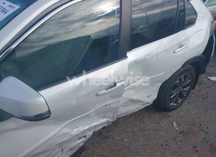 Photo 6 of 2024 Toyota Rav4 HYBRID XLE PREMIUM (VIN 4T3B6RFV1RU163120)