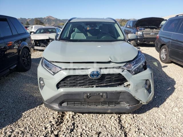 Photo 10 of 2021 TOYOTA RAV4 XLE PREMIUM (VIN 4T3B6RFV2MU048146)
