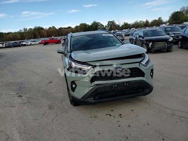 Photo 5 of 2022 TOYOTA RAV4 XLE PREMIUM (VIN 4T3B6RFV2NU098501)