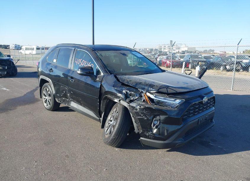 2024 Toyota Rav4 HYBRID XLE PREMIUM (VIN 4T3B6RFV2RU148397) main photo