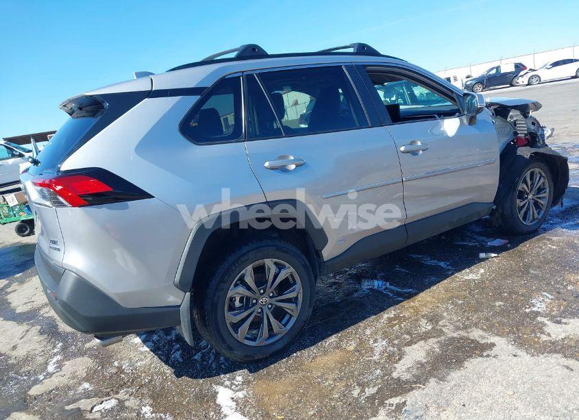 Photo 4 of 2024 Toyota Rav4 HYBRID XLE PREMIUM (VIN 4T3B6RFV2RU152532)