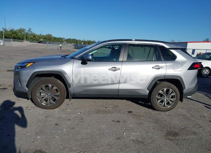 Photo 15 of 2024 Toyota Rav4 HYBRID XLE PREMIUM (VIN 4T3B6RFV2RU168634)