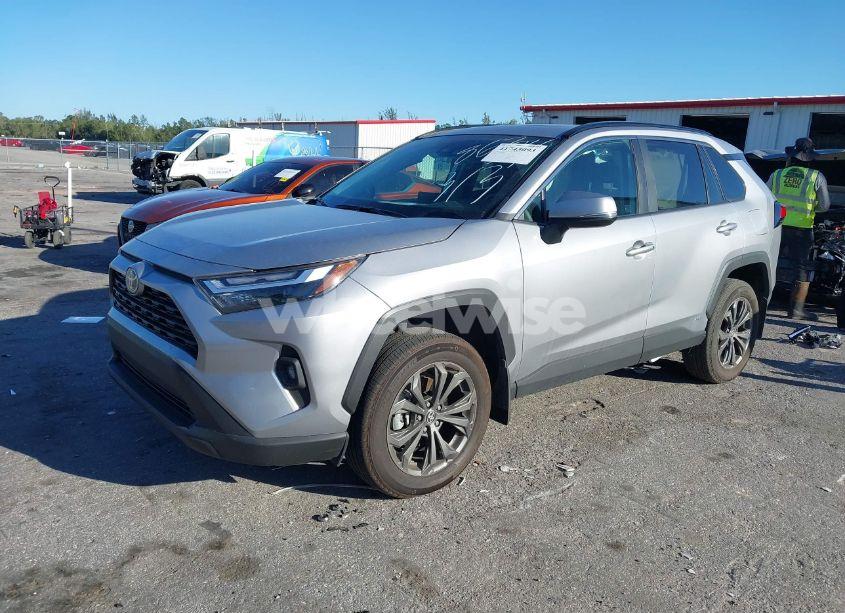Photo 2 of 2024 Toyota Rav4 HYBRID XLE PREMIUM (VIN 4T3B6RFV2RU168634)