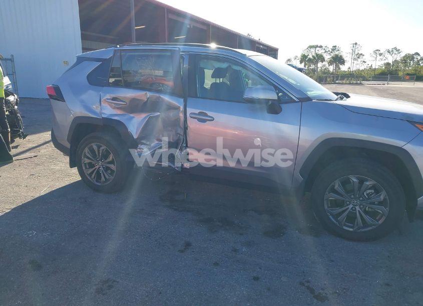 Photo 6 of 2024 Toyota Rav4 HYBRID XLE PREMIUM (VIN 4T3B6RFV2RU168634)