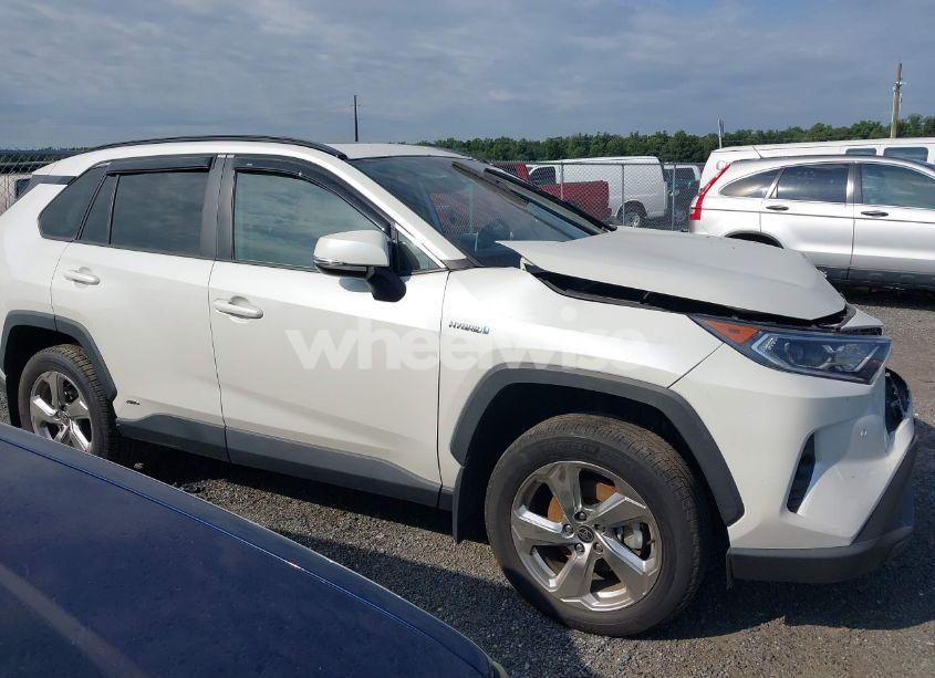 Photo 13 of 2021 Toyota Rav4 HYBRID XLE PREMIUM (VIN 4T3B6RFV3MU046969)