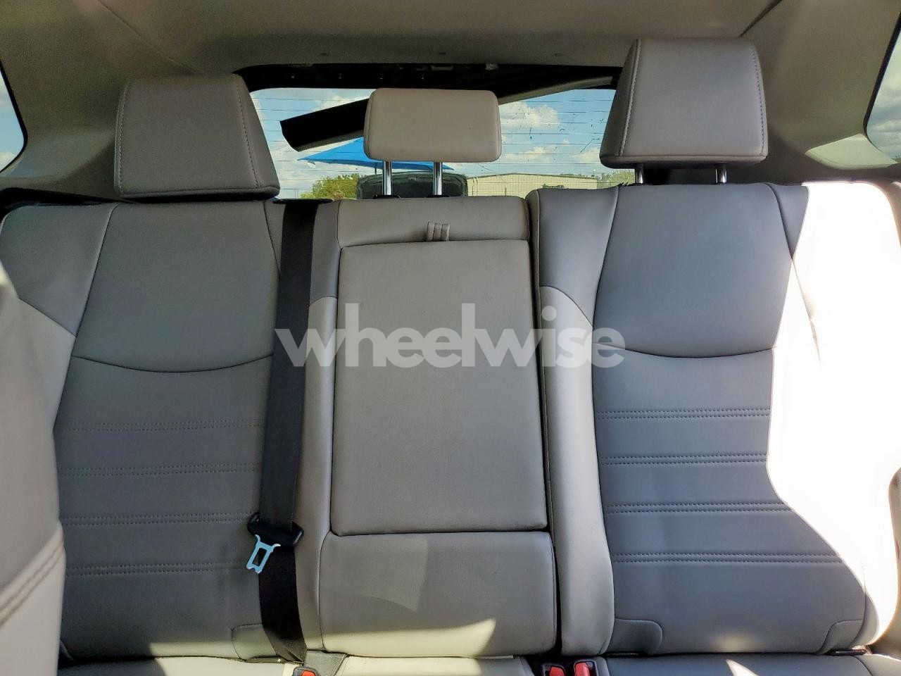 Photo 10 of 2024 TOYOTA RAV4 XLE PREMIUM (VIN 4T3B6RFV4RU151897)