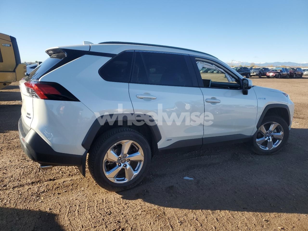 Photo 3 of 2021 TOYOTA RAV4 XLE PREMIUM (VIN 4T3B6RFV5MU012211)
