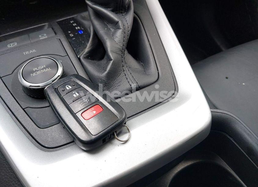 Photo 11 of 2021 Toyota Rav4 HYBRID XLE PREMIUM (VIN 4T3B6RFV5MU031406)