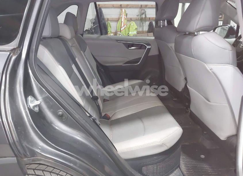 Photo 8 of 2021 Toyota Rav4 HYBRID XLE PREMIUM (VIN 4T3B6RFV5MU033074)