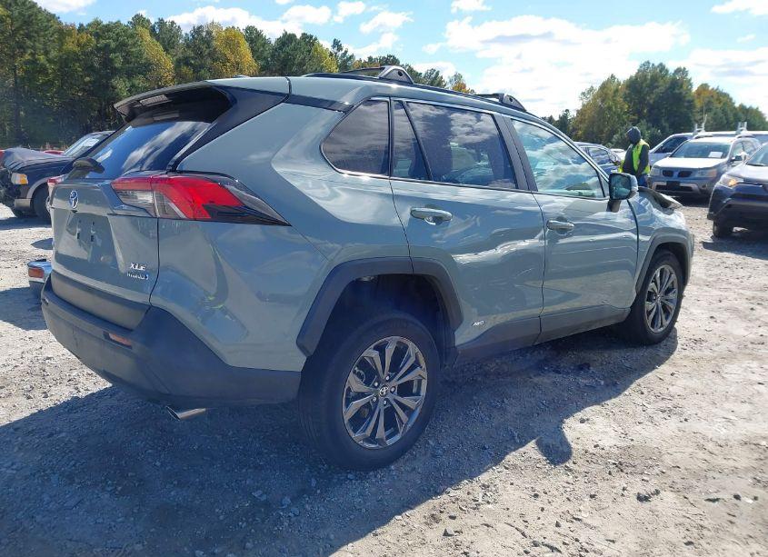 Photo 4 of 2022 Toyota Rav4 HYBRID XLE PREMIUM (VIN 4T3B6RFV5NU084284)