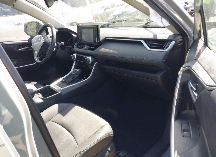 Photo 5 of 2022 Toyota Rav4 HYBRID XLE PREMIUM (VIN 4T3B6RFV5NU084284)