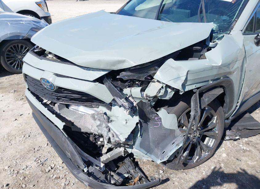 Photo 6 of 2022 Toyota Rav4 HYBRID XLE PREMIUM (VIN 4T3B6RFV5NU084284)