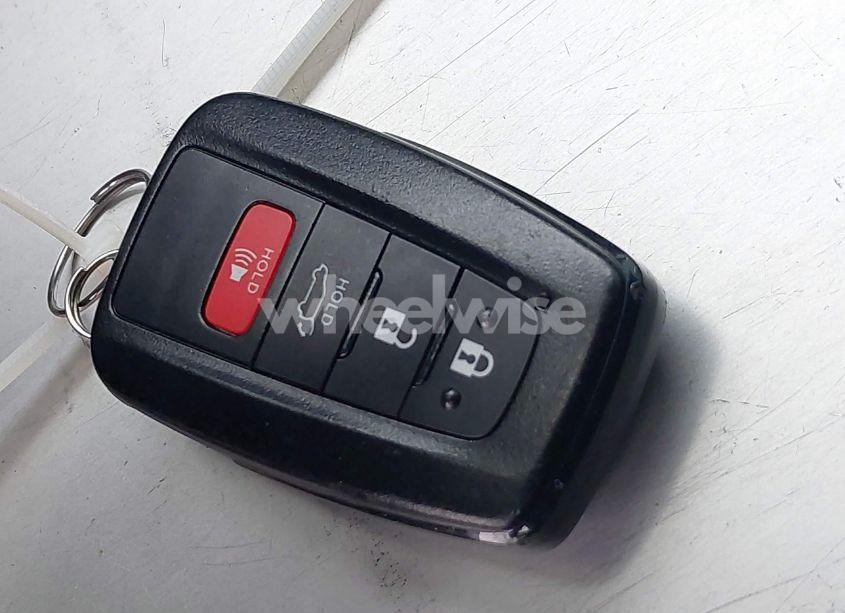 Photo 11 of 2022 Toyota Rav4 XLE PREMIUM (VIN 4T3B6RFV8NU102695)