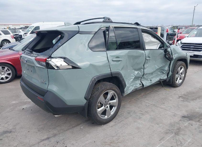 Photo 4 of 2021 Toyota Rav4 HYBRID XLE PREMIUM (VIN 4T3B6RFV9MU057362)