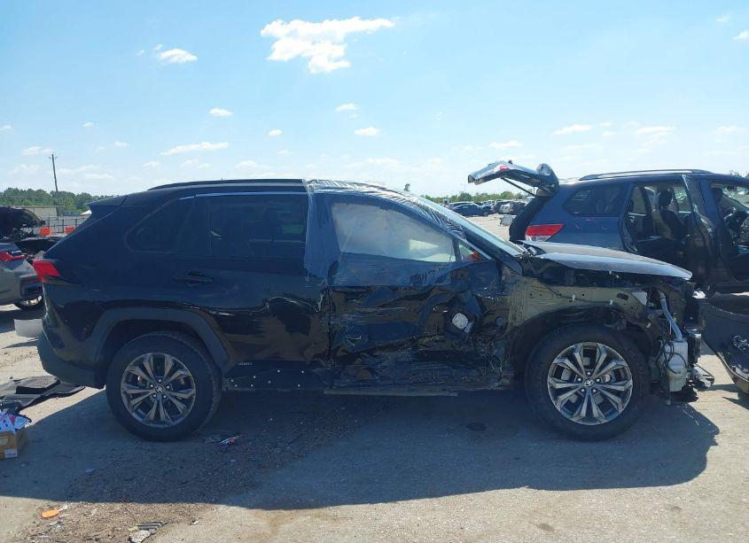 Photo 14 of 2022 Toyota Rav4 XLE PREMIUM HYBRID (VIN 4T3B6RFV9NU066547)