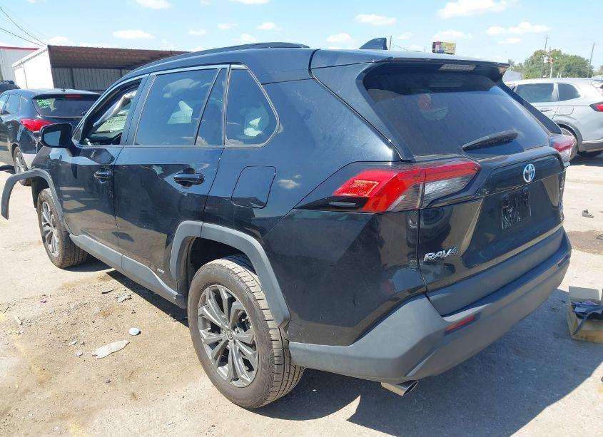 Photo 3 of 2022 Toyota Rav4 XLE PREMIUM HYBRID (VIN 4T3B6RFV9NU066547)