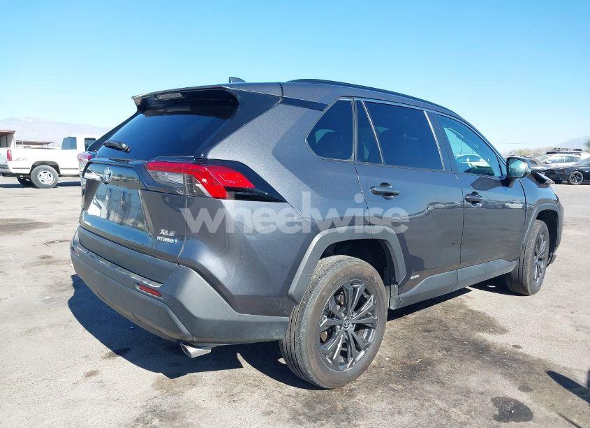 Photo 4 of 2022 Toyota Rav4 HYBRID XLE PREMIUM (VIN 4T3B6RFV9NU102348)
