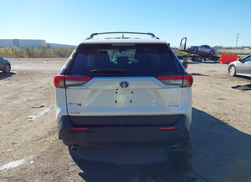 Photo 16 of 2024 Toyota Rav4 HYBRID XLE PREMIUM (VIN 4T3B6RFV9RU162684)