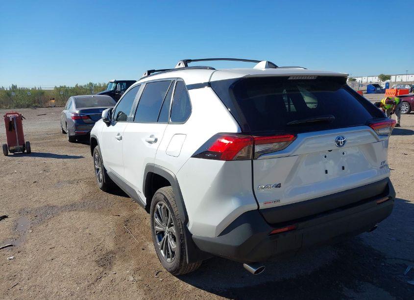 Photo 3 of 2024 Toyota Rav4 HYBRID XLE PREMIUM (VIN 4T3B6RFV9RU162684)