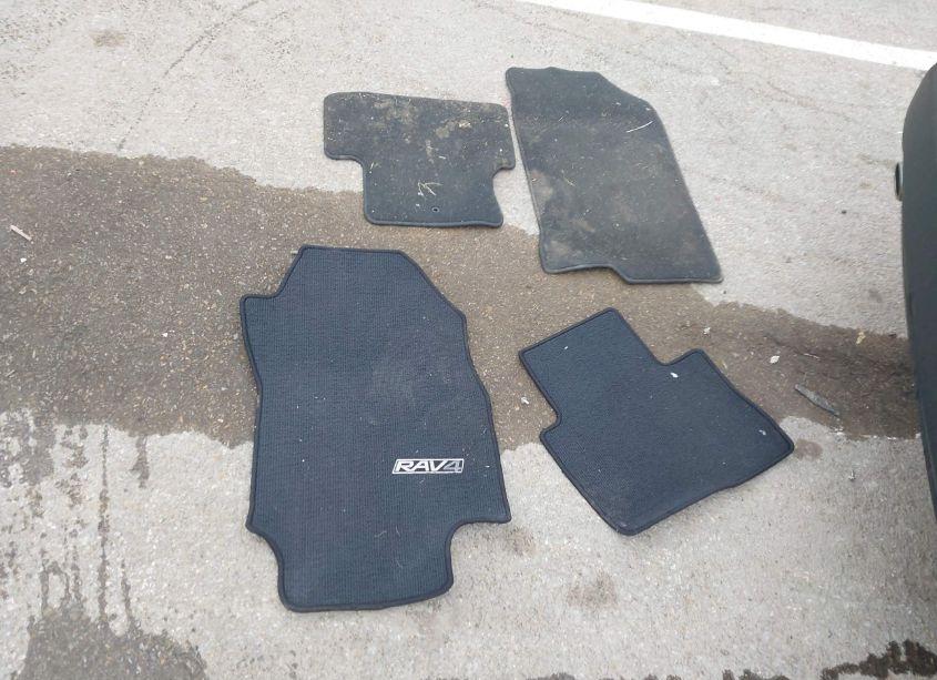 Photo 12 of 2024 Toyota Rav4 HYBRID XLE PREMIUM (VIN 4T3B6RFVXRU154125)