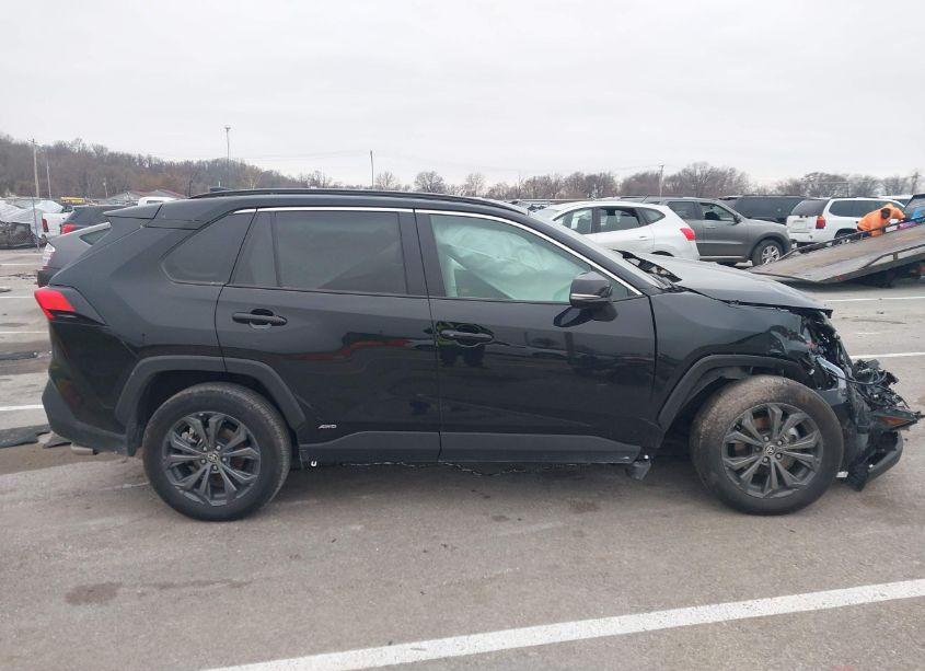 Photo 14 of 2024 Toyota Rav4 HYBRID XLE PREMIUM (VIN 4T3B6RFVXRU154125)