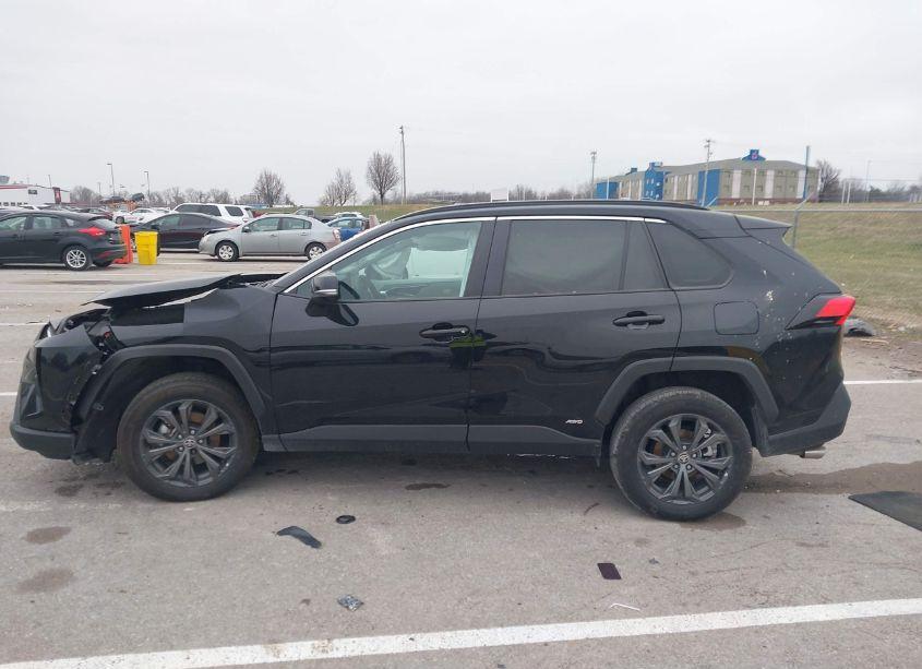 Photo 15 of 2024 Toyota Rav4 HYBRID XLE PREMIUM (VIN 4T3B6RFVXRU154125)