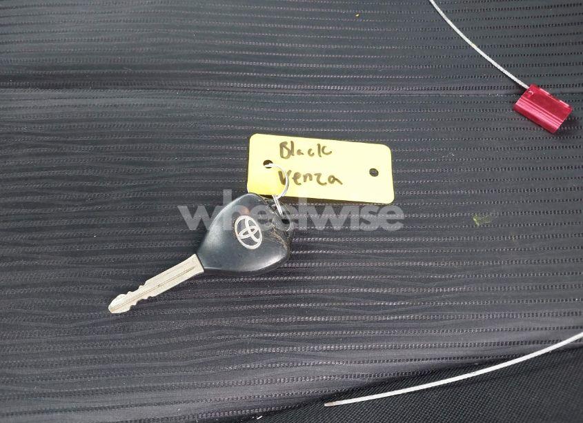 Photo 11 of 2013 Toyota Venza LE (VIN 4T3BA3BB1DU045911)