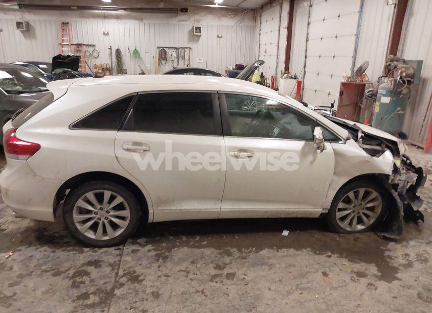 Photo 13 of 2015 Toyota Venza LE (VIN 4T3BA3BB1FU068737)