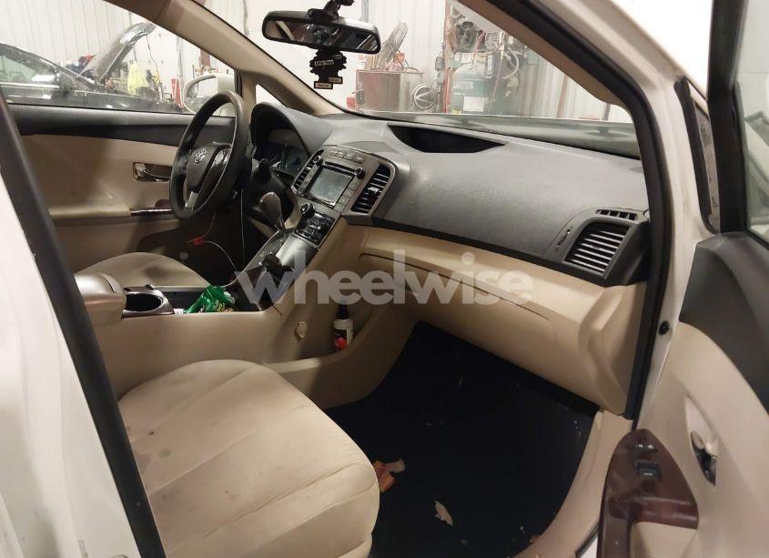 Photo 5 of 2015 Toyota Venza LE (VIN 4T3BA3BB1FU068737)