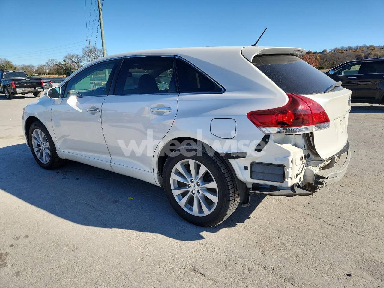 Photo 2 of 2015 TOYOTA VENZA LE (VIN 4T3BA3BB1FU073257)