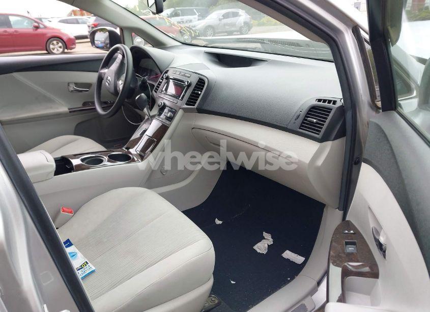 Photo 5 of 2011 Toyota Venza (VIN 4T3BA3BB2BU028645)